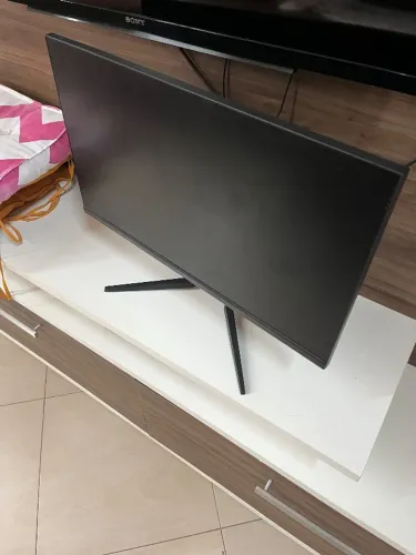 Monitor Gamer Mancer Horizon  24.5 Pol, 240Hz , 1ms COM DEFEITO DE LINHA NA TELA 