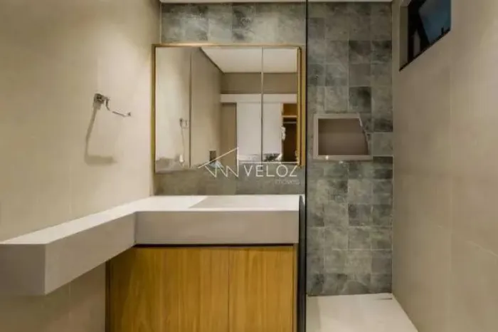 Apartamento : Padrão / Residencial / Leblon