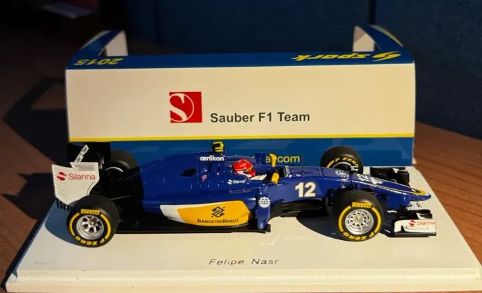 Miniatura F1 Felipe Nasr Sauber C34 2015 - Spark 1:43 - Raríssima