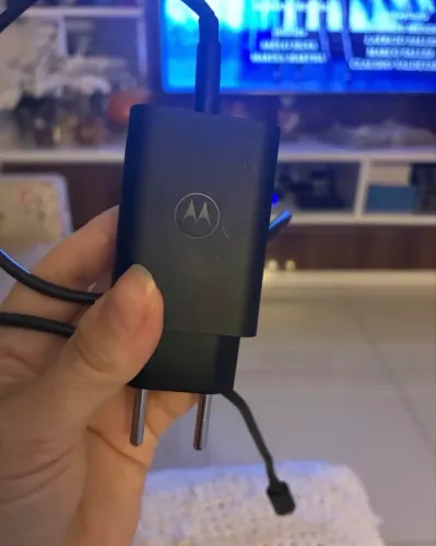 Motorola Edge 30 Pro 256 GB c/carregador original