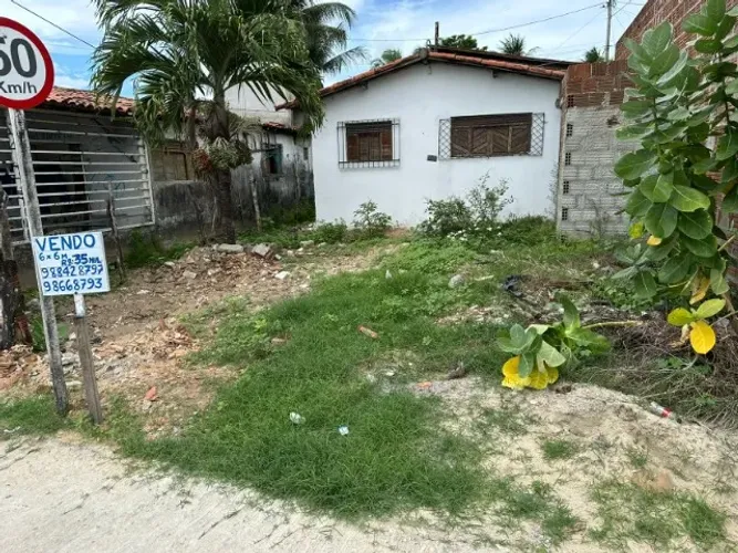 TERRENO 36 METROS QUADRADOS 6X6, NA AVENIDA MOEMA TINOCO DA CUNHA LIMA, NO BEIÇO DA PISTA,
