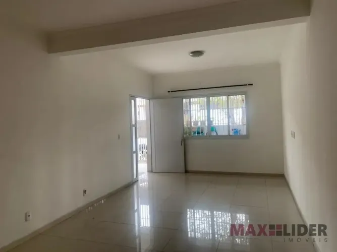 BARUERI - Casa Padrão - Vila Porto