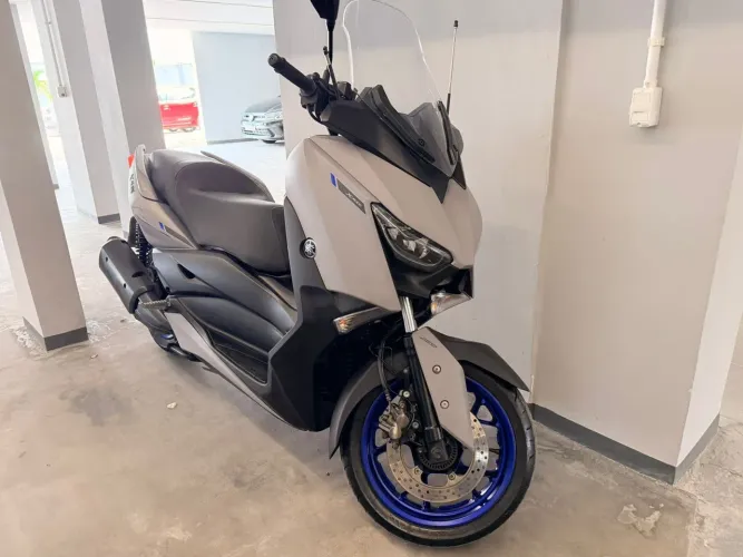 Vendo/financio XMAX 250CC 2022 ABAIXO DA FIPE 