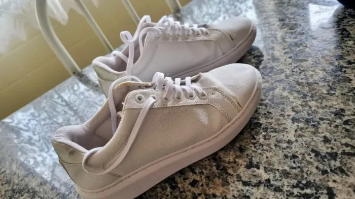 Tenis levi's original 