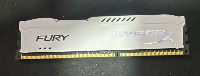 DDR3 1600 4GB