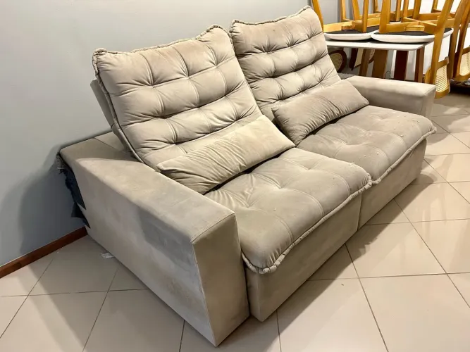 SOFÁ RETRÁTIL E RECLINÁVEL 2,00mts