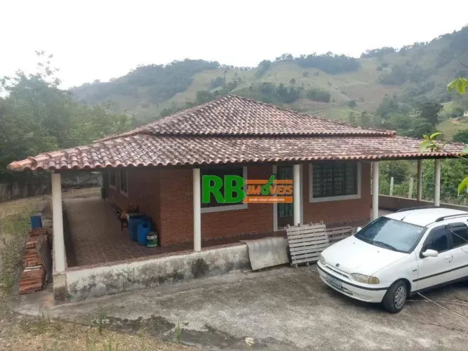 Chácara com 3 dormitórios à venda, 20000 m² por R$ 500.000,00 - Zona Rural - Andradas/MG