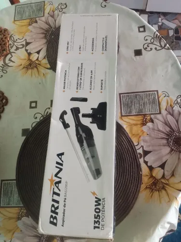 Aspirador de pó 2 em 1 vertical e portátil novo na caixa 127v