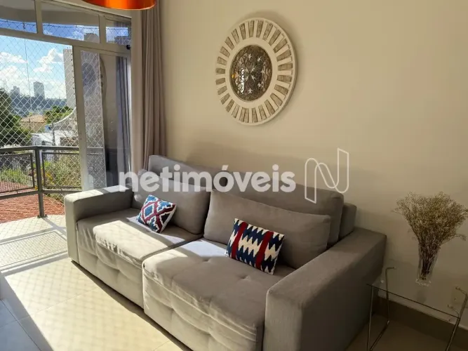 Excelente apartamento no bairro Santo Antônio, todo reformado.