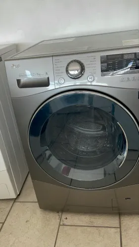 Lava e seca LG 10 kg inverter grafite