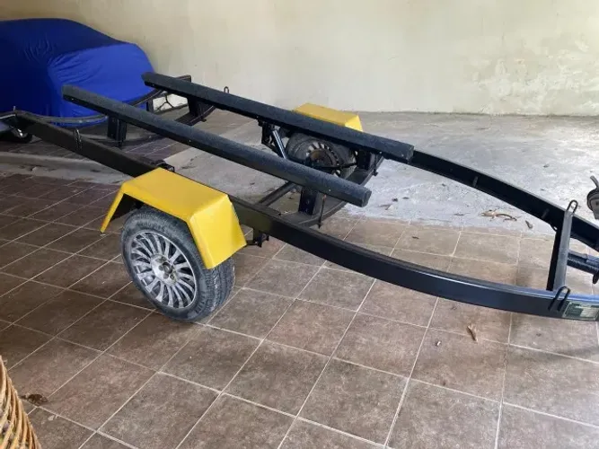 Carroça FERCIL rodoviaria para Jet Ski - ANO 2015