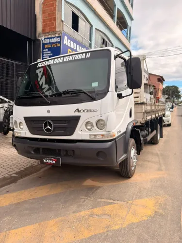 Accelo 815 2p (diesel) (E5)