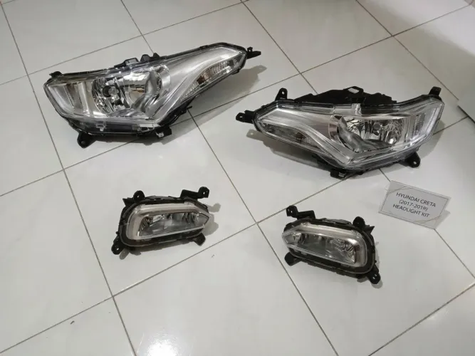 Vendo Kit de foróis principais e faróis de milha (auxiliares) original para Hyundai Creta