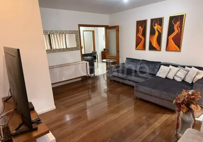 Apartamento de 3 suítes no Centro de Florianópolis