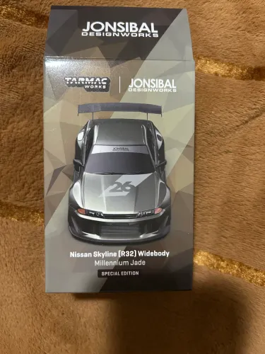 Tarmac Nissan Skyline (R32) Widebody Millennium Jade