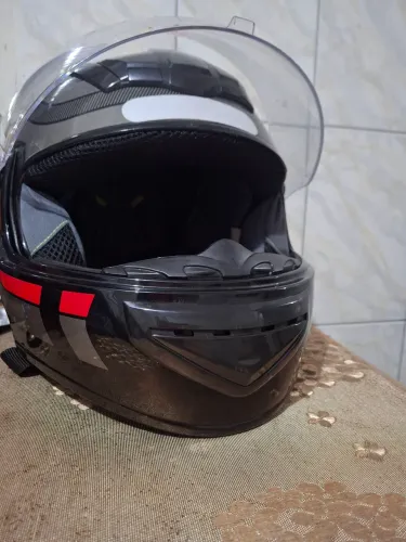 Capacete novo