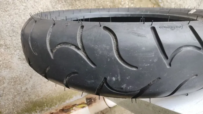 Pneus usados para moto