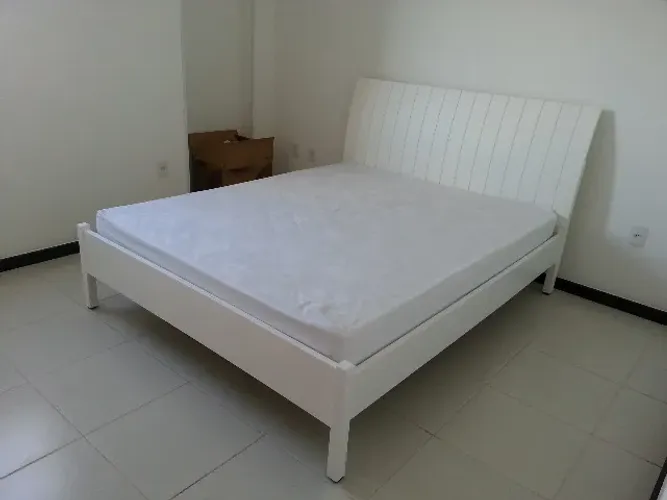 Cama 165x205 + Colchão Queen Size 160x200