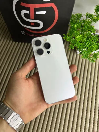 Iphone 15 Pro 128GB bateria 90% todo original
