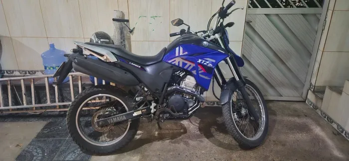 Vendo moto Yamaha lander 250 cilindradas 2019