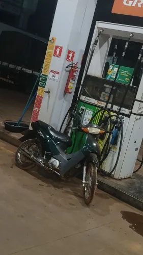 Honda Biz 100 de leilão