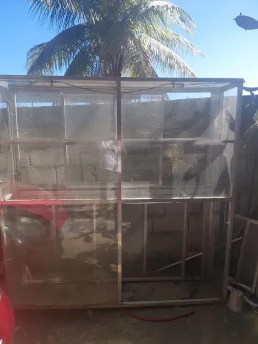 Vitrine Grande de Vidro / Aceito Ofertas