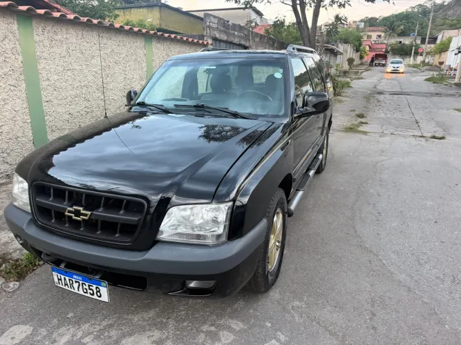 Chevrolet S10 Blazer DLX 2.8 4X4 TB Interc. Diesel 2004