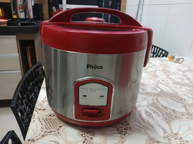 Panela de arroz elétrica philco 10 xícaras