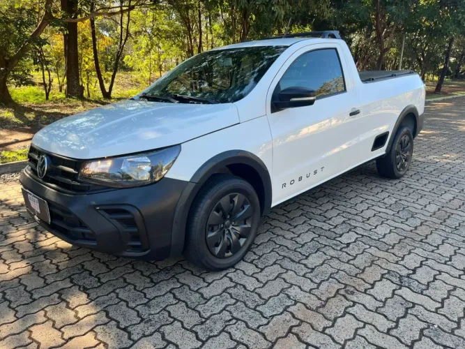 Volkswagen Saveiro Robust 1.6 Total Flex 8V 2024