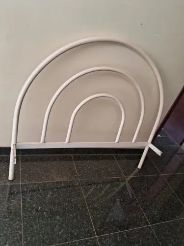 Vende-se  cama de casal tubular