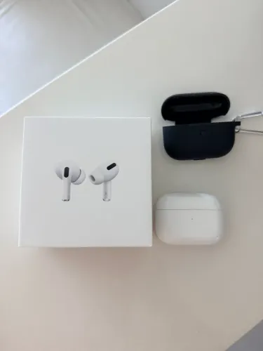 AirPods Pro 1ª geração.