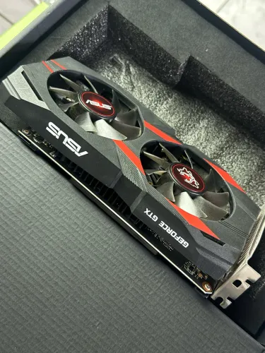 Placa de Vídeo ASUS GeForce 1050 TI OC 4GB 
