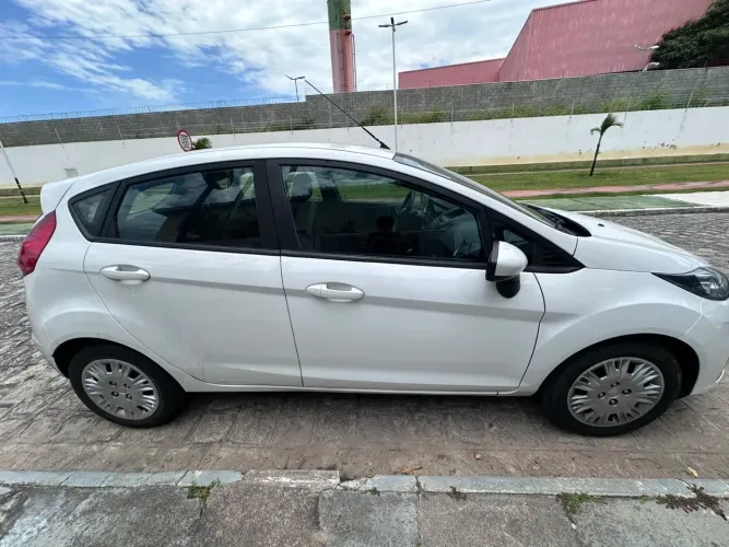 Ford Fiesta SE 1.6 16V Flex 5P 2019