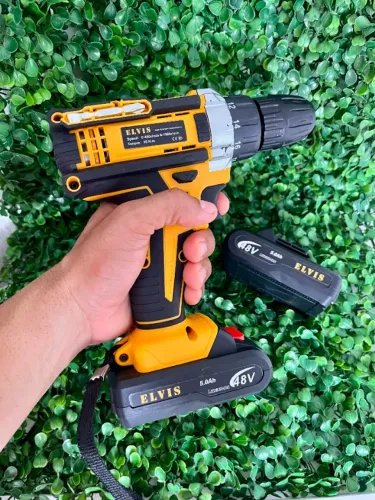 Furadeira Parafusadeira 48V com 2 Baterias Recarregáveis e Maleta Completa
