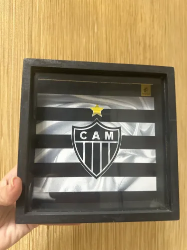 Cofre em mdf com vidro  - Clube Atlético Mineiro - Galo
