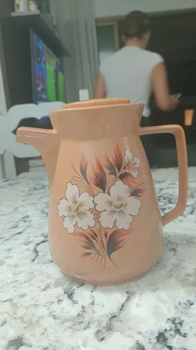 Jarra cerâmica