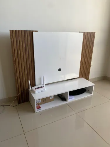 Vendo painel de tv ENTREGO