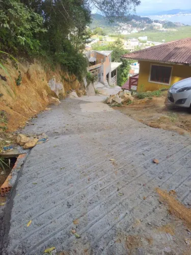 Terreno à venda no bairro saco grande 