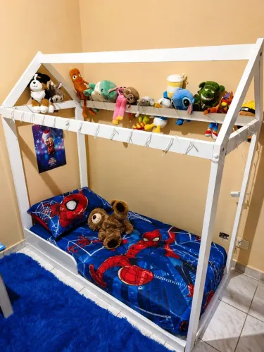 Cama Infantil com Colchão Higienizado 