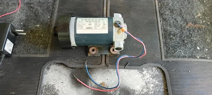 Motor elétrico 1CV corrente contínua 