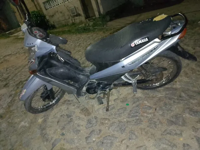 Vende se está moto