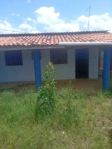 CORAÇÃO DE MARIA , CASA GRANDE COM 3 QUARTOS