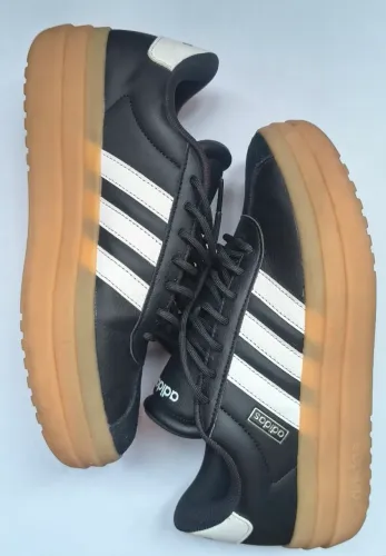Tênis Adidas Original Vl court Bold 38