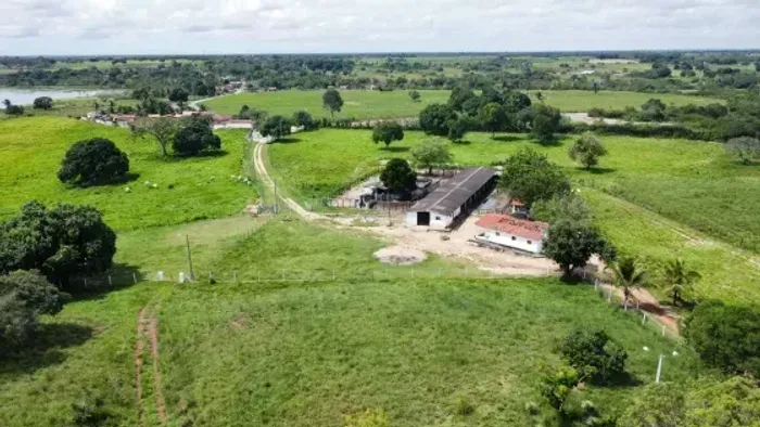 Excelente fazenda com 143 hectares na região de vera cruz
