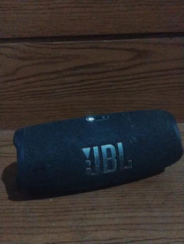 JBL Charge 5