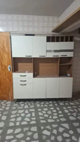 Armário de cozinha completo