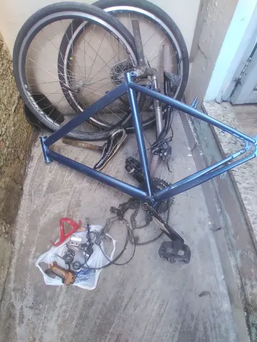 Bicicleta desmontada aro 26