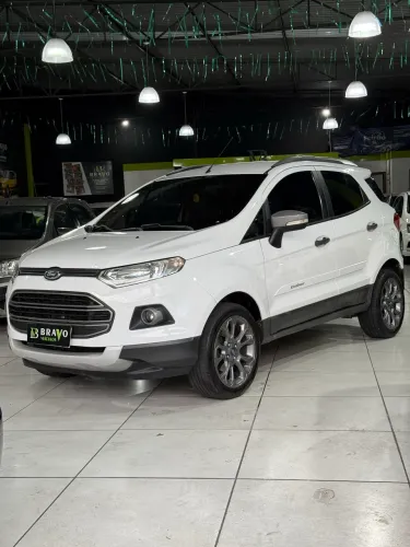 Ford Ecosport Freestyle 1.6 16V Flex 5P 2013