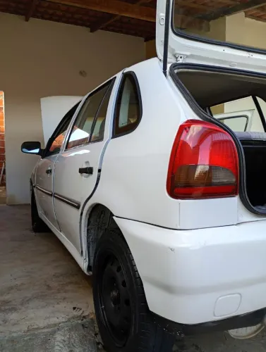 Volkswagen Gol Geração II 1.0 16V 70cv MI Gasolina Mec. (1000) 2P 1999