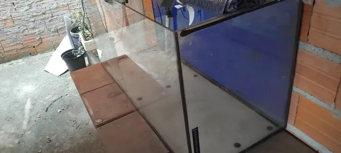 Aquario 200 litros